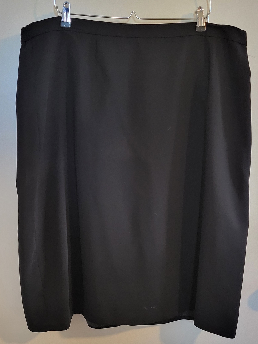 Le Suit Essentials Women's Black Crepe Lined Pencil Suit Skirt Work Plus Sz 24W